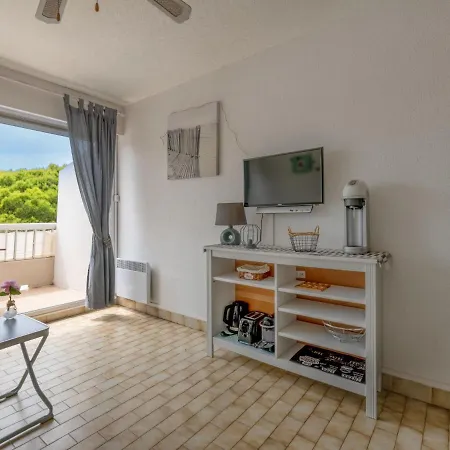 La Fregate-13 By Interhome *