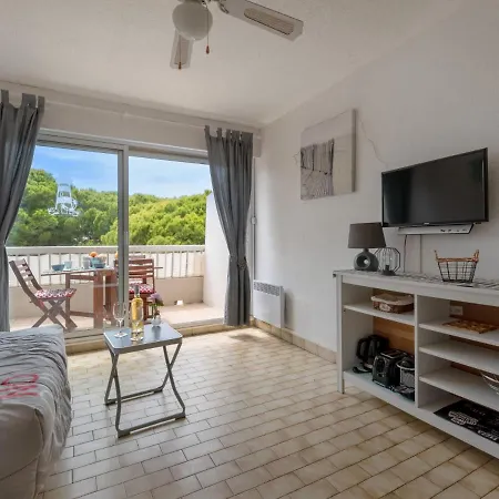 La Fregate-13 By Interhome Apartment *