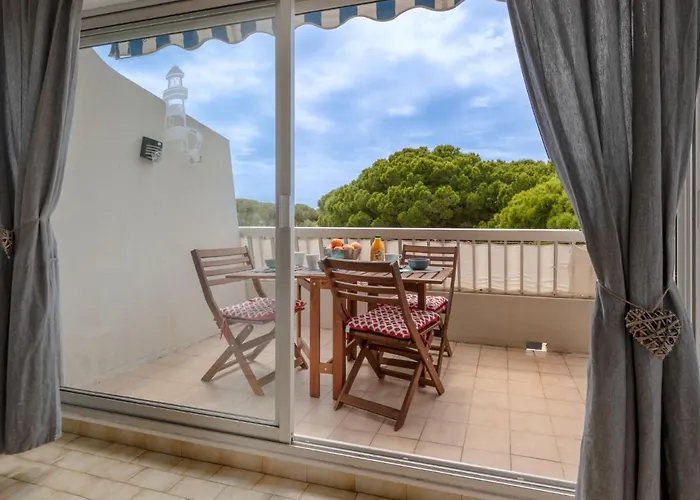 La Fregate-13 By Interhome Le Grau-du-Roi