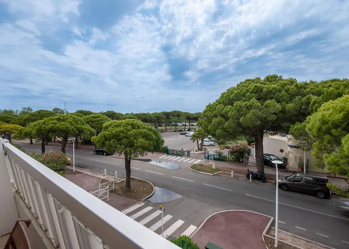 Lägenhet La Fregate-13 By Interhome